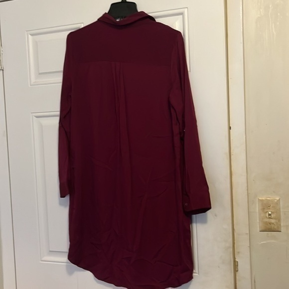 Old navy burgundy button up dress - Picture 7 of 8